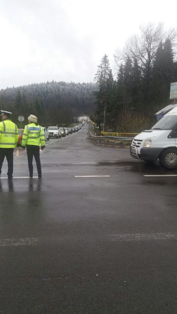 Drumul către casă, un coșmar pentru șoferi. După distracția de Paște, traficul pe șosele a fost sufocat de numărul mare de mașini