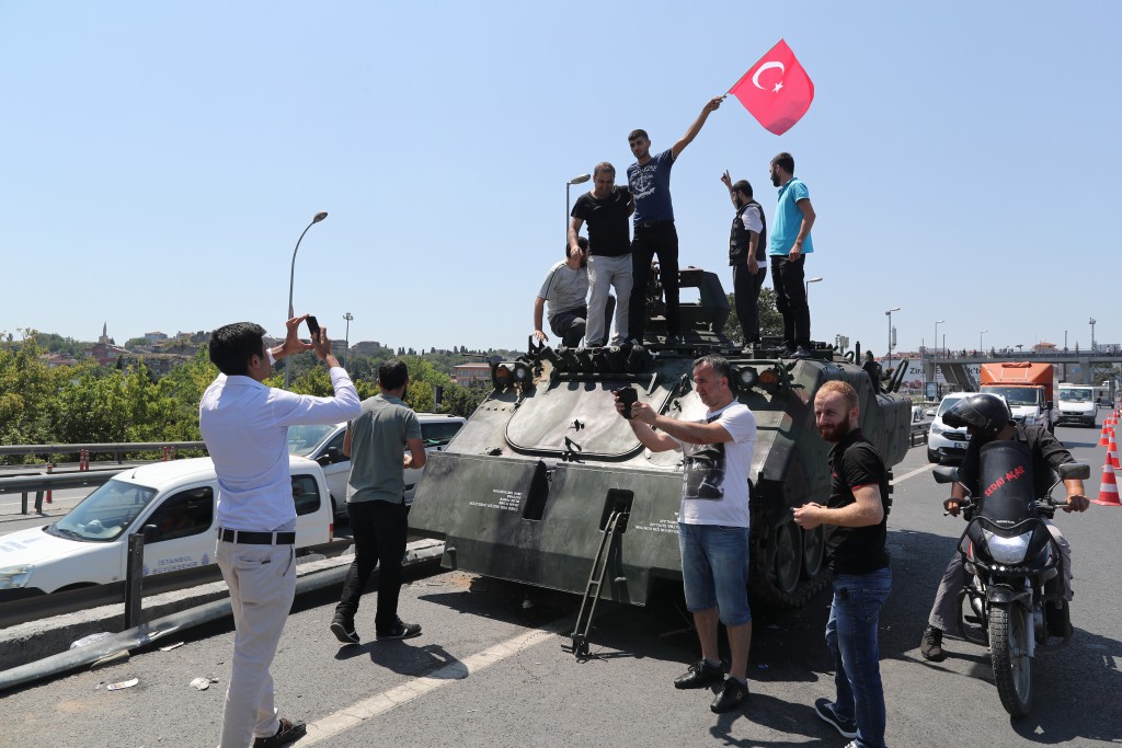 Tentativă de lovitură de stat în Turcia - EPA